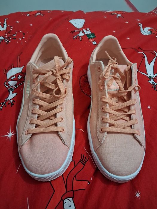 Buty puma rozmiar 43 morelowa nowe