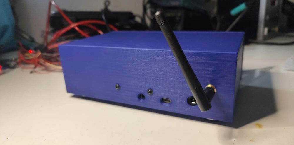 Radio internetowe ESP32-S3 YoRadio z głośnikami