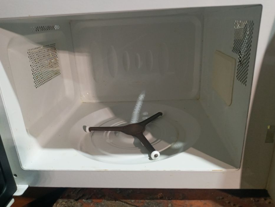 Микроволновая печь,  корпус