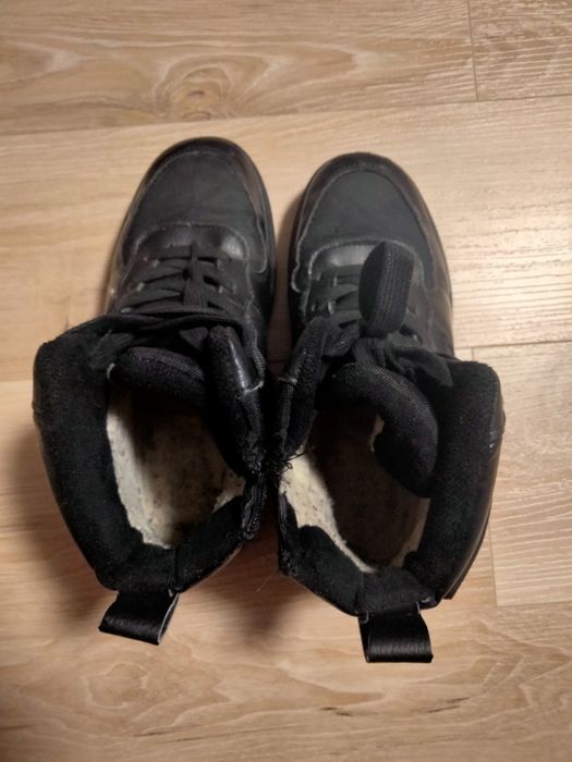 Взуття зимове черевики зимові 37 розмір