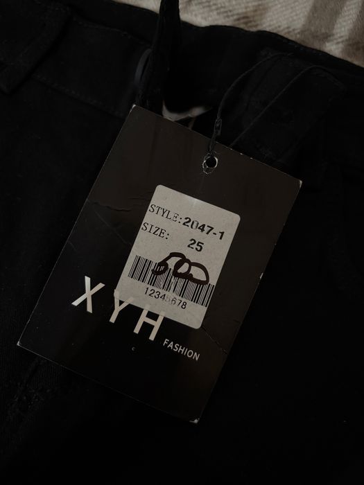 Нові жіночі чорні теплі штани на флісі