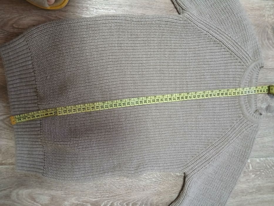 Світер вязаний зимовий