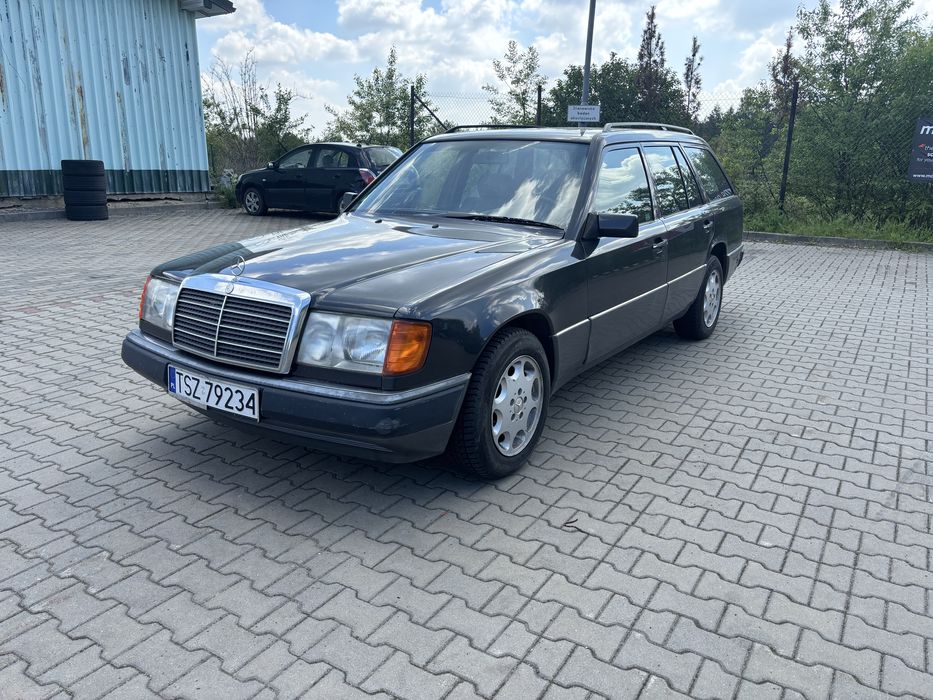 Mercedes W124 200TE