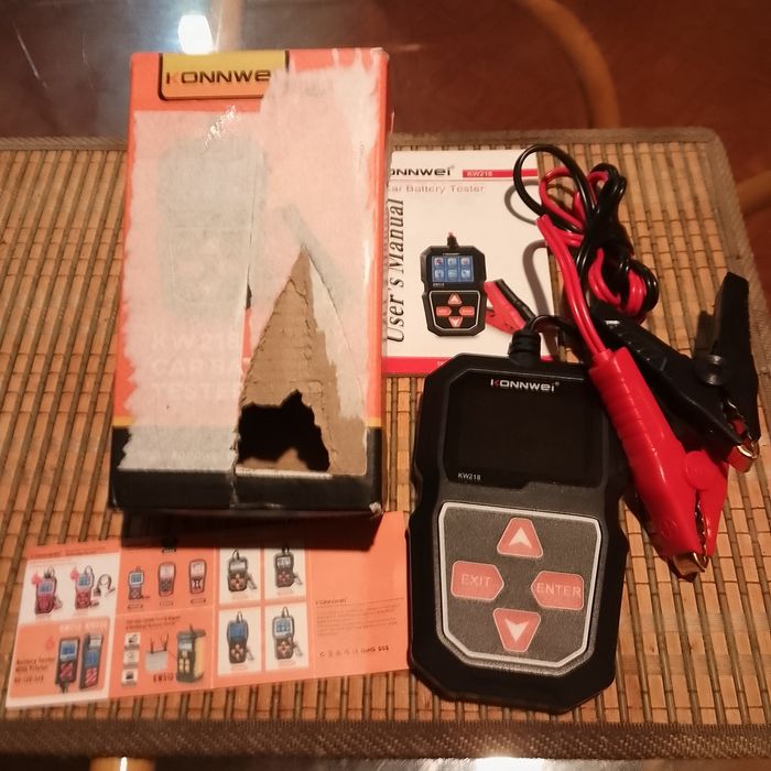 Тестер акумуляторів KINNWEI KW218