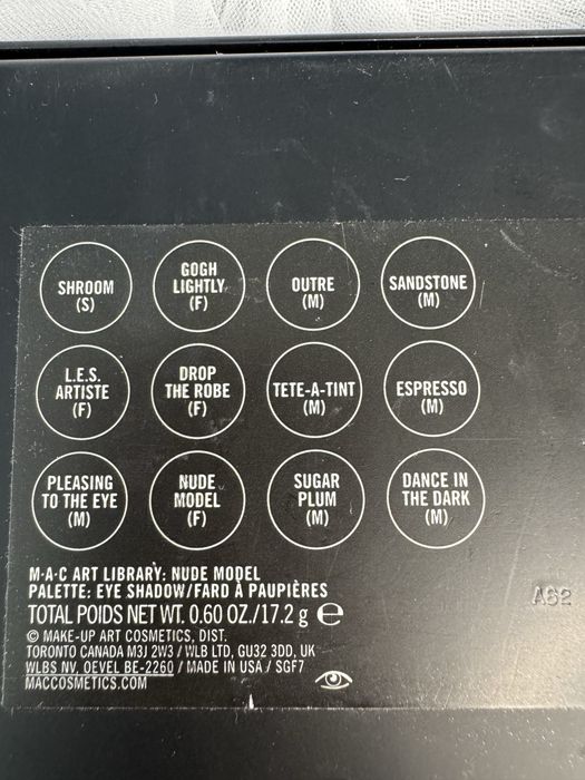 Paleta cieni, paletka MAC