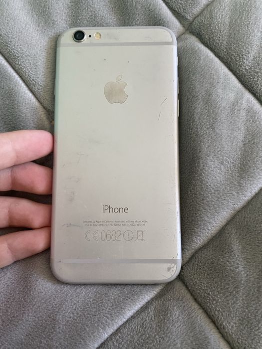 iPhone 6 на 16 гигов в рабочем состоянии батарея 85