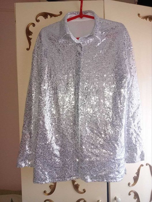 Рубашка мужская с паетками рамер L-XL сценическая.