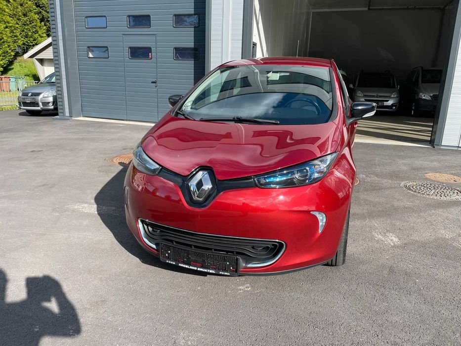 Renault Zoe 40квт 2018, без ДТП з Норвегії, розмитнена, рідний пробіг, два комплекти дисків з гумою