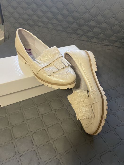 Шкіряні лофери