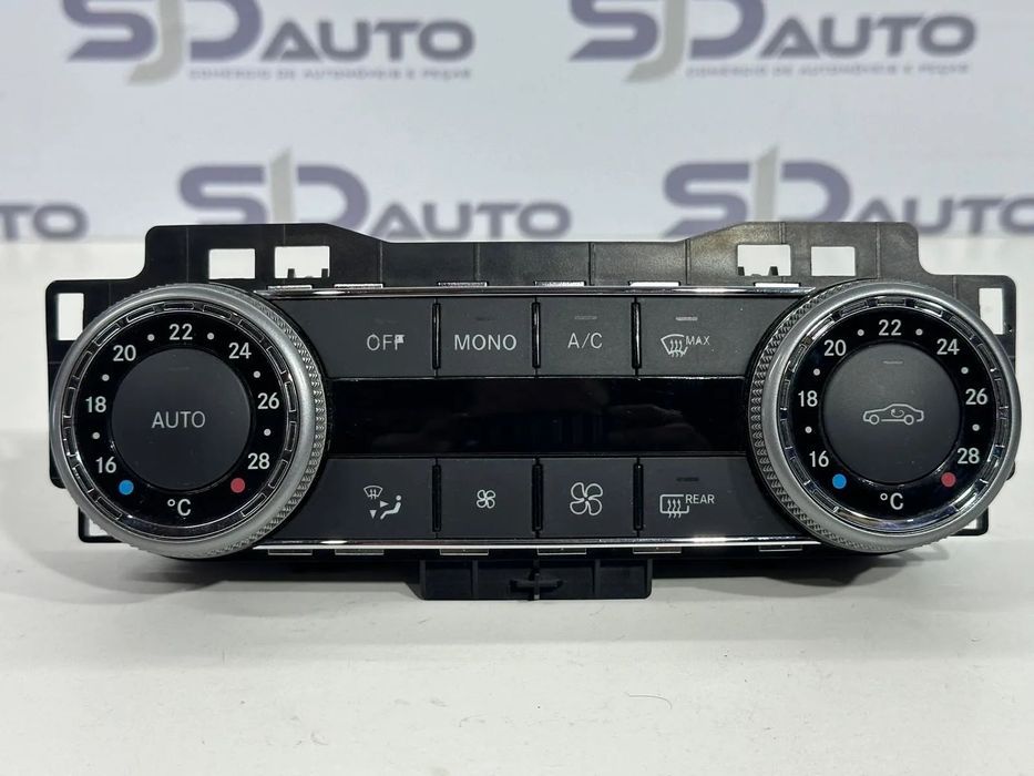 Climatronic / Comandos Ar Condicionado - Mercedes C-Class (W204)