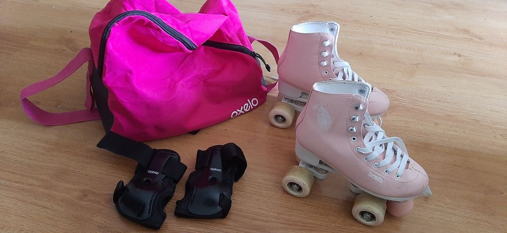 Conjunto Patins de 4 rodas de patinagem + saco + proteção