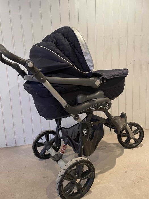 Продам коляску 3 в 1 CAM Dinamico