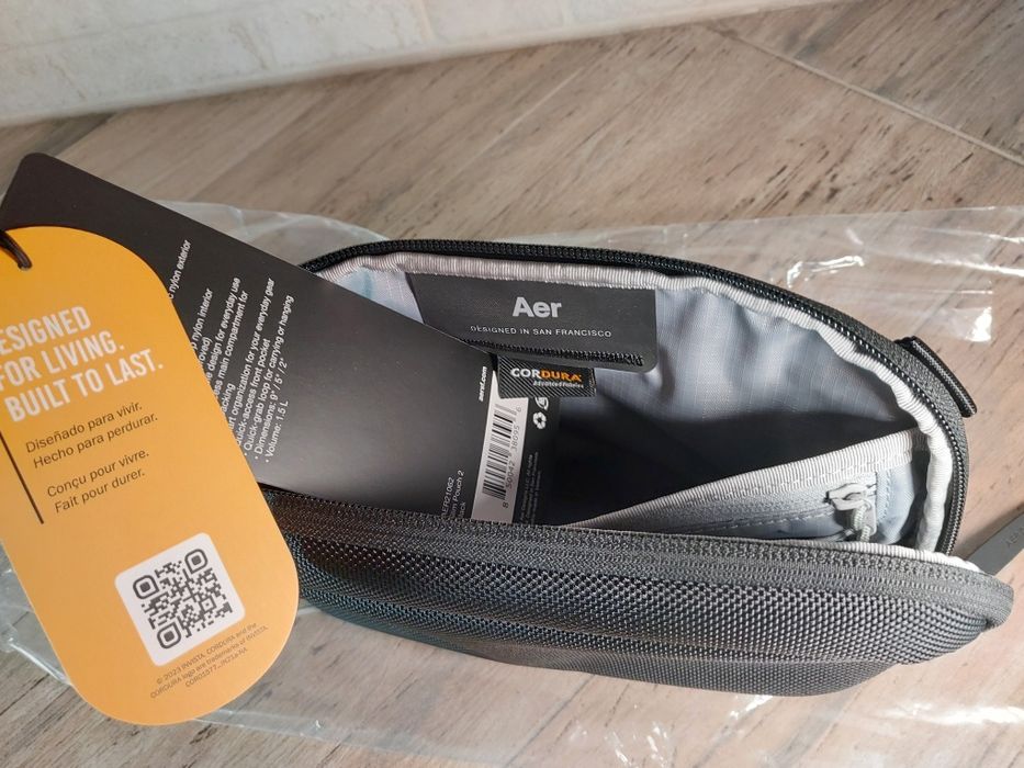 Aer Slim Pouch 2