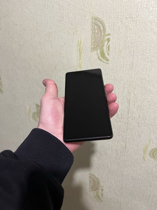 Google Pixel 7 в ідеальному стані