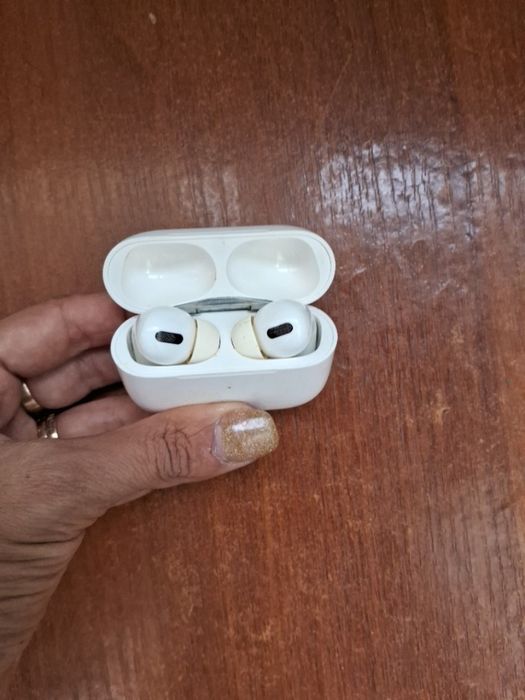 Продам наушники  беспроводные на любую модель