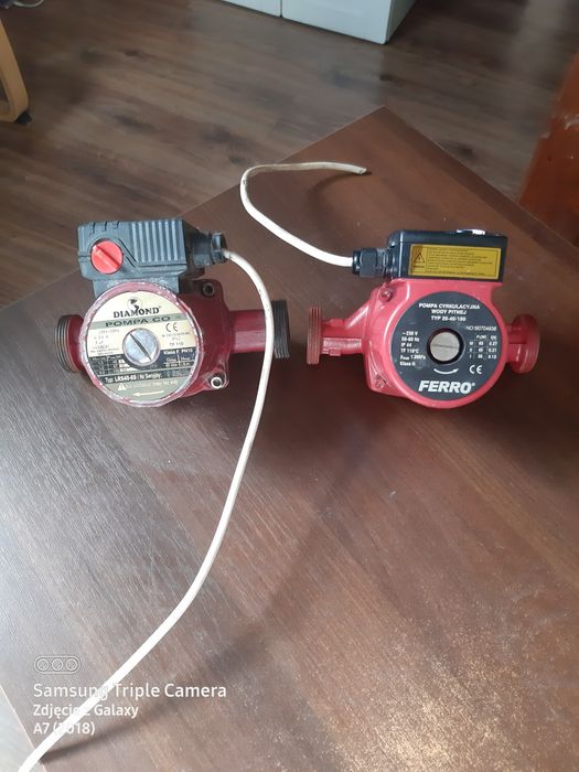 Sprzedam pompy ciepła 2szt