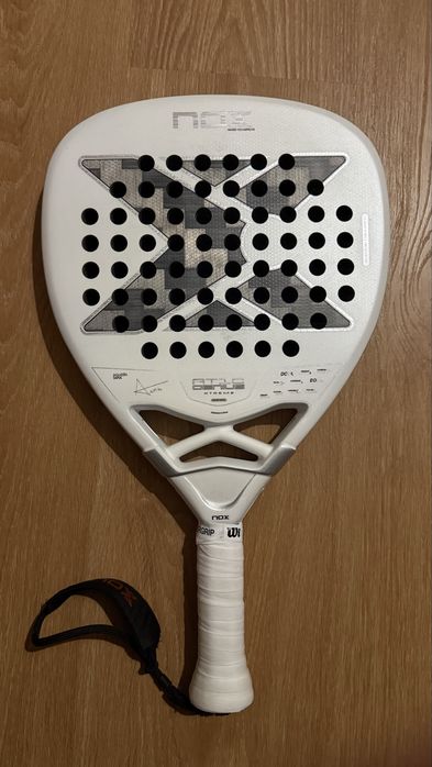 Raquetes de Padel Nox AT12K Attack