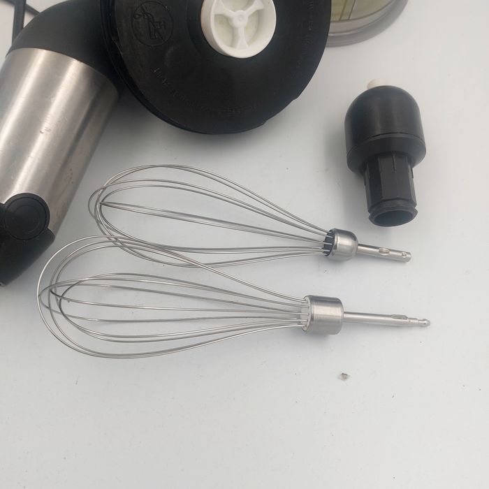 Blender ręczny Bosh uszkodzony