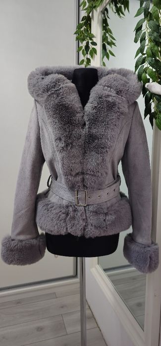 Szara kurtka z kapturem futerko 36