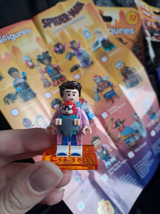 Lego minifigures