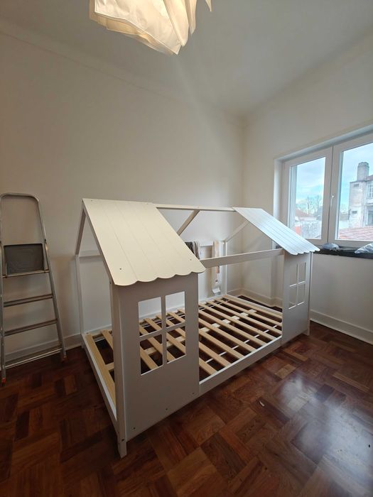 Cama de criança "casinha" 120x209