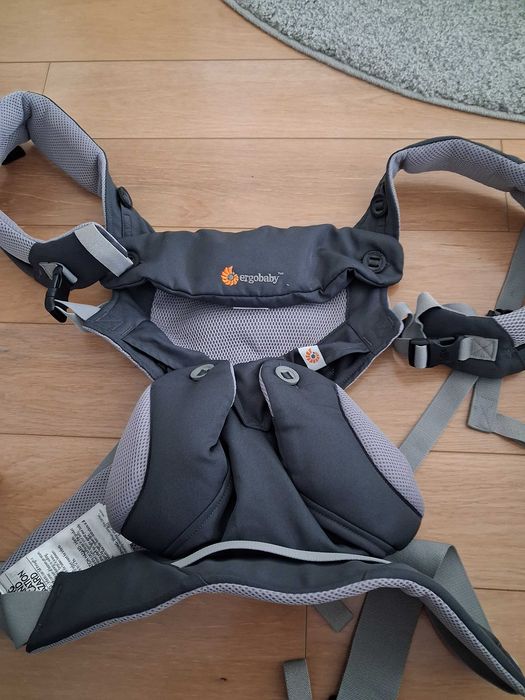 Marsupio Ergobaby + almofada para bebé