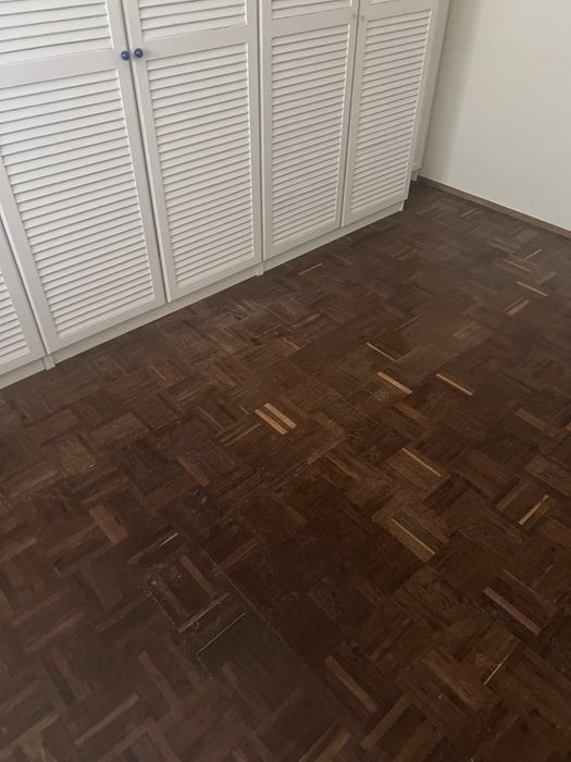 Arrenda-se um piso de moradia