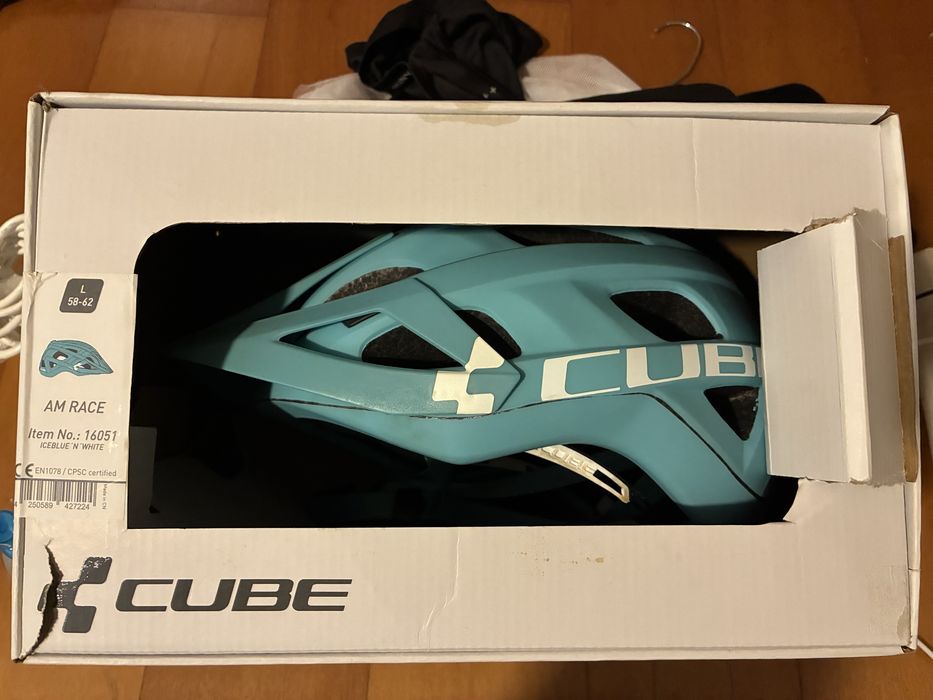 Capacete CUBE Badger / AM Race (L 58–62)