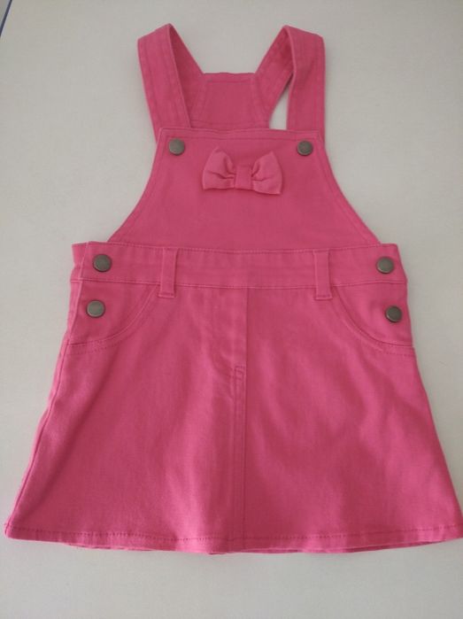 Saia jardineira tamanho 6 meses