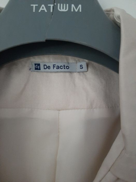 Nowy płaszcz damski De Facto r.S
