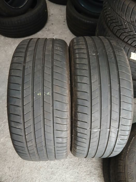 2 Pneus 235/40R19 Bridgestone