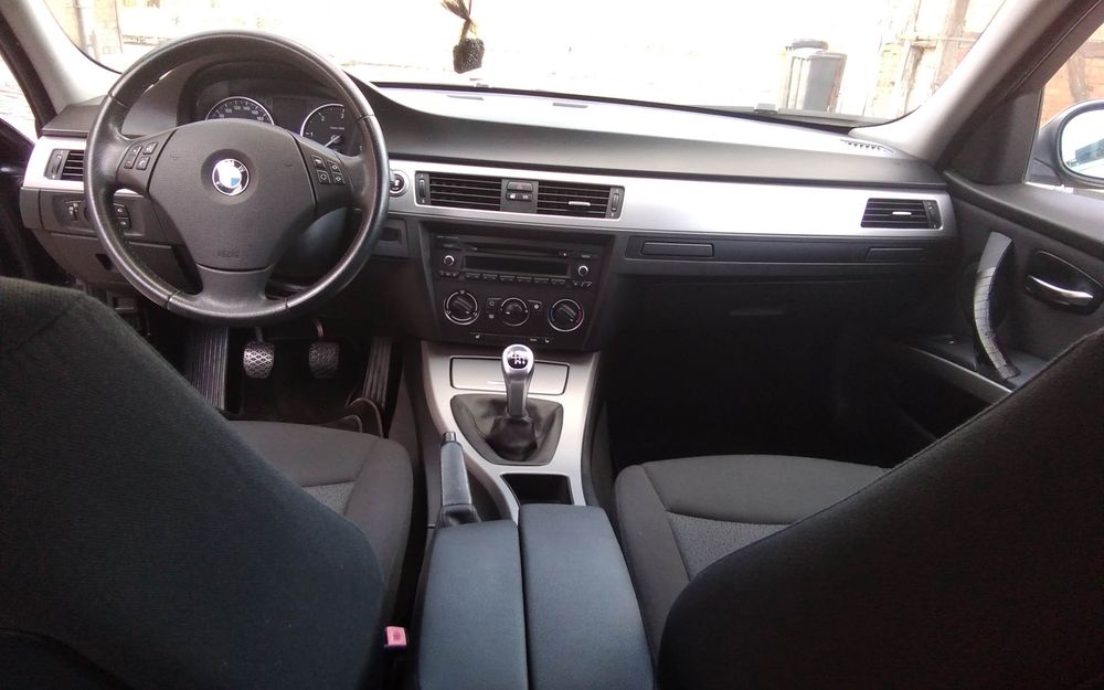 Sprzedam e91 2.0d 143km.