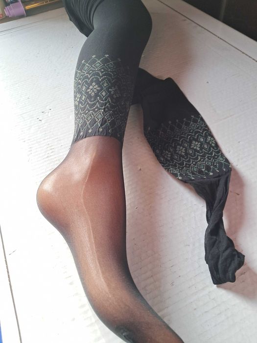 Rajstopy ze szwem i we wzory