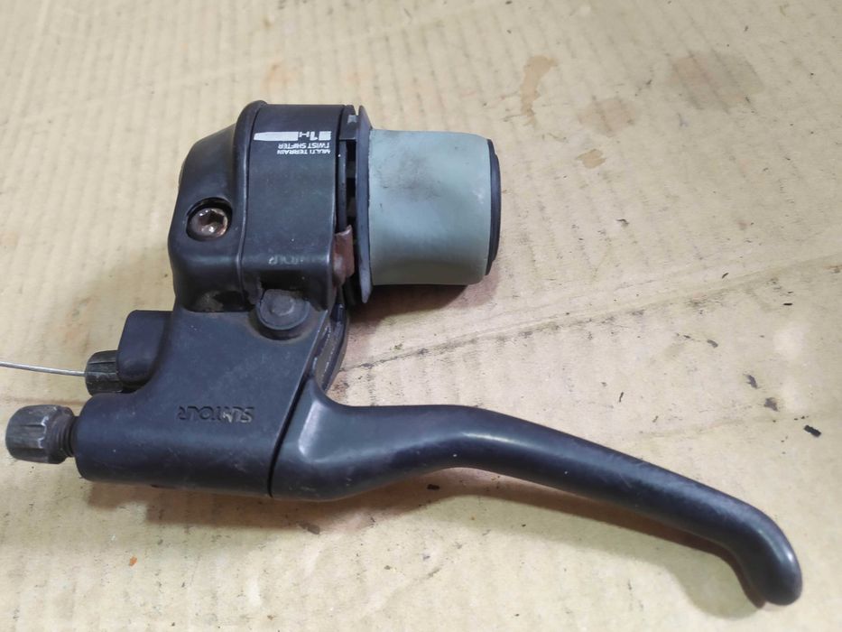 Моноблок манетка SUNTOUR на три скорости