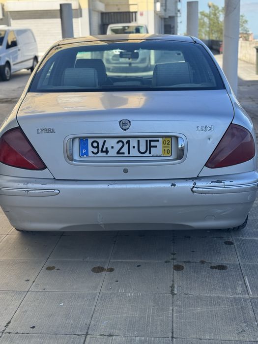 Lancia lybra 1.9 gásoleo 2002