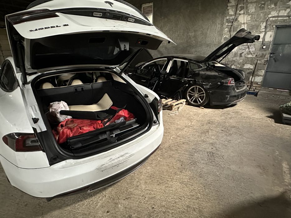Разборка Tesla model S, розборка, запчастини Тесла С