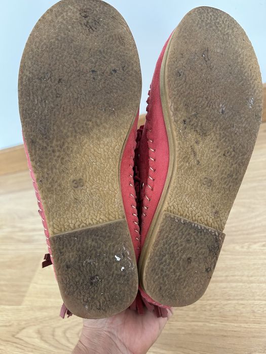 Botas com franja- cor de rosa