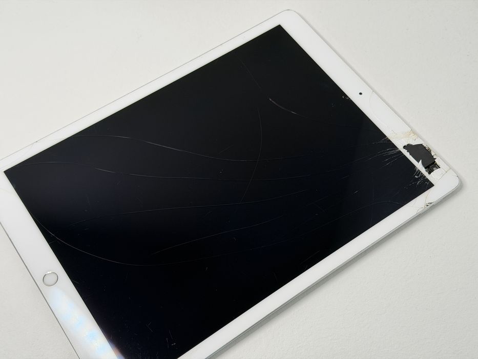 iPad Pro 12.9 2. gen. (A1670) - 256GB - zbity - faktura VAT 23%