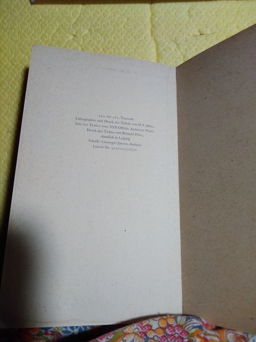 Книга Рембрандт. Старая.