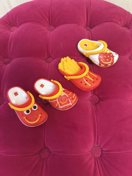 Crocs Macdonalds