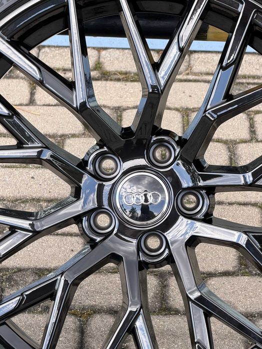 Nowe koła 18 cali Audi A3 S3 całe czarne połysk