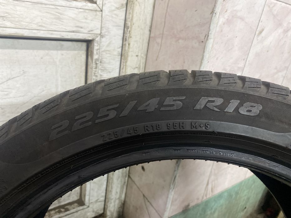 Резина 225/45R18