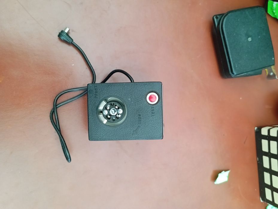 Lampa błyskowa cube