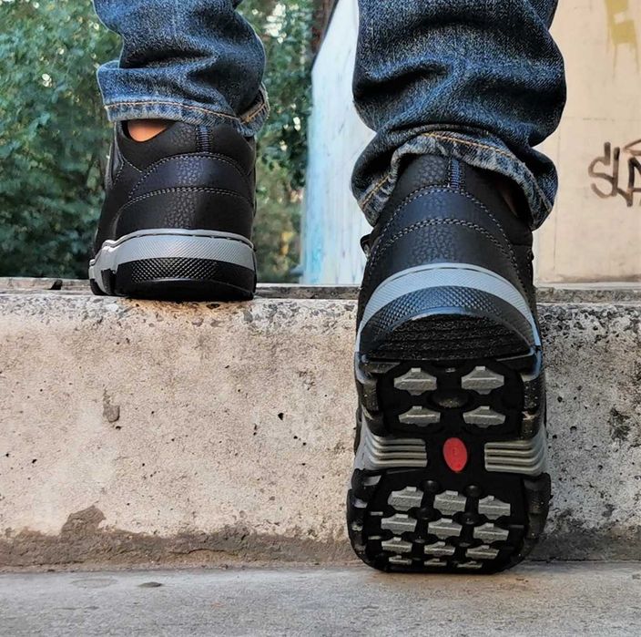 Зимние мужские ботинки кроссовки на Меху Timberland чёрные зима