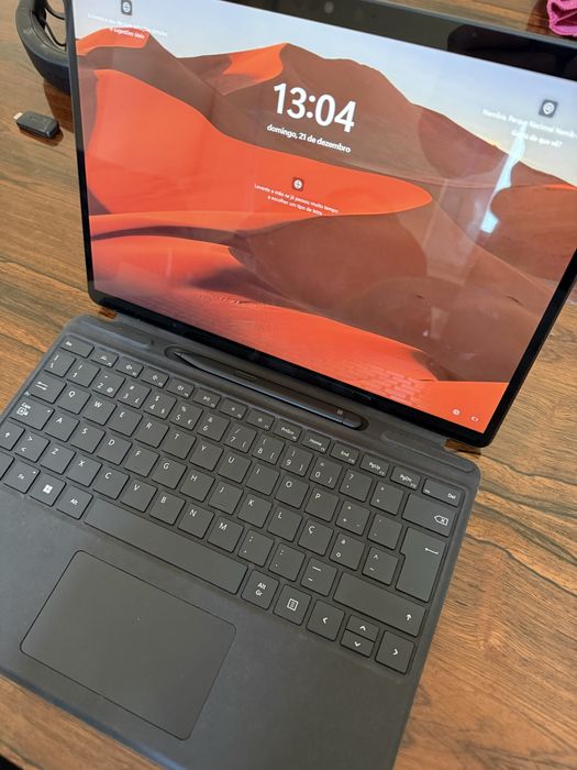 Surface pro 8 com caneta