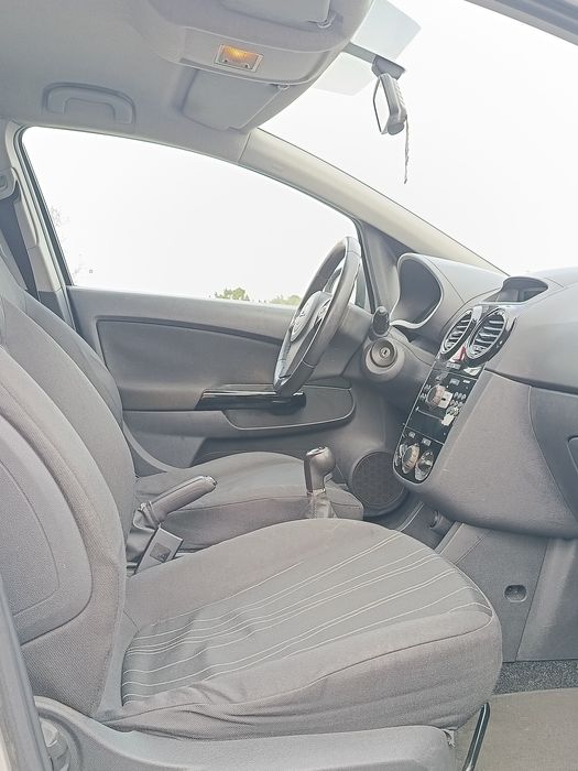 Opel Corsa 1.2 Ano 2010