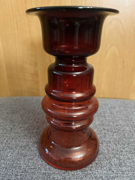 Tarnowiec czerwony wazon Jerzy Słuczan