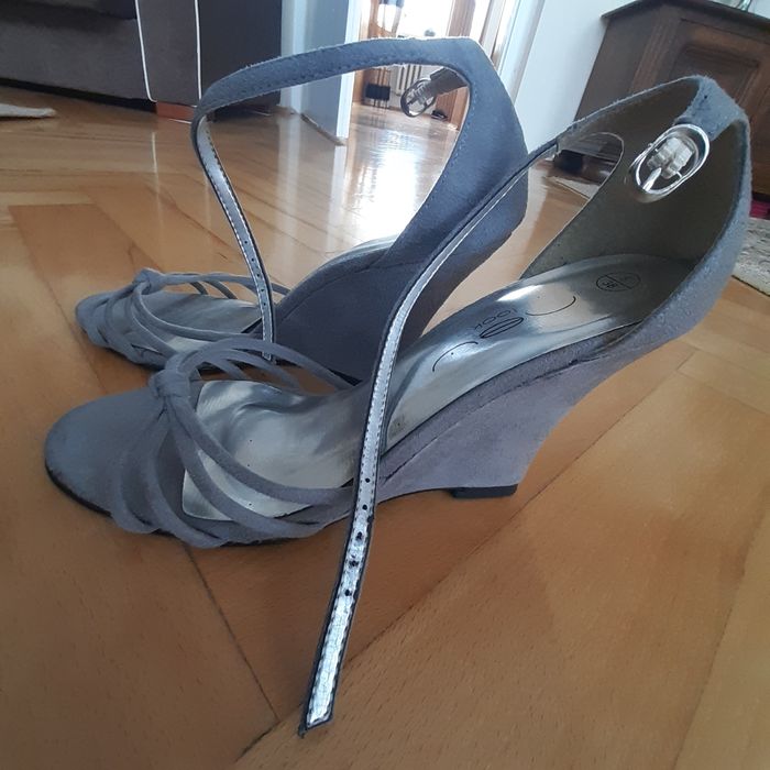 Buty neu look 38 koturn