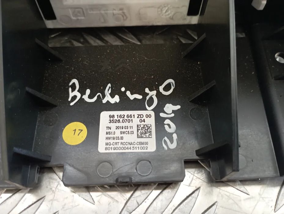 Display Navegação GPS Citroen Berlingo / Peugeot Partner 2019 Ref. 98162661ZD
