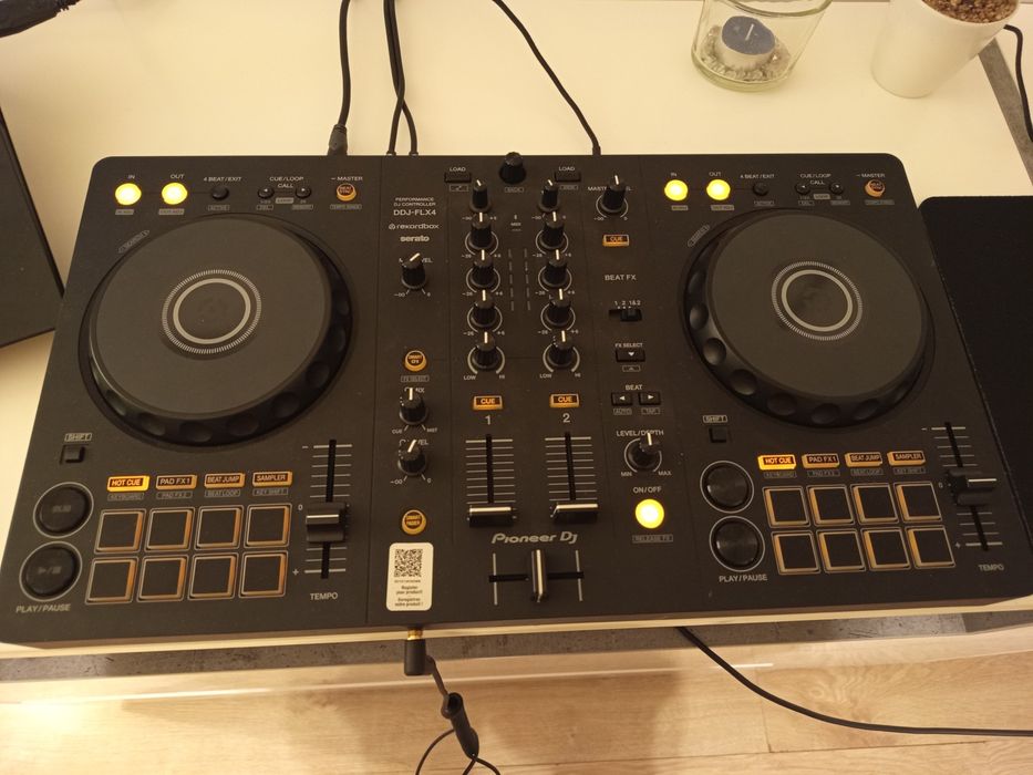 Pioneer ddj flx 4 na gwarancji stan idealny